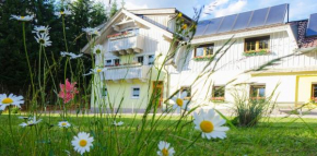 Haus Alpengluehn